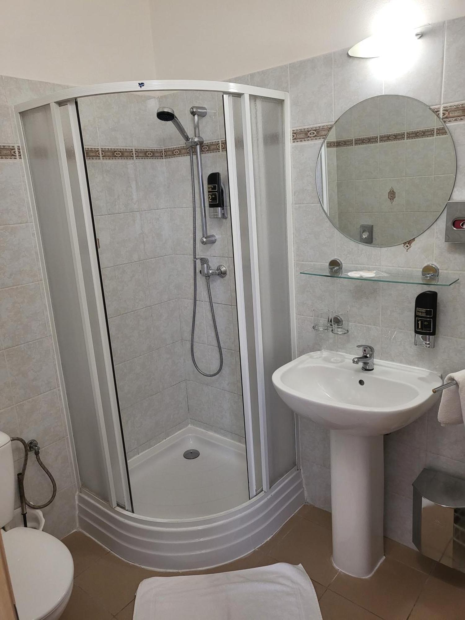 Hotel Margit Trenčianske Teplice Extérieur photo