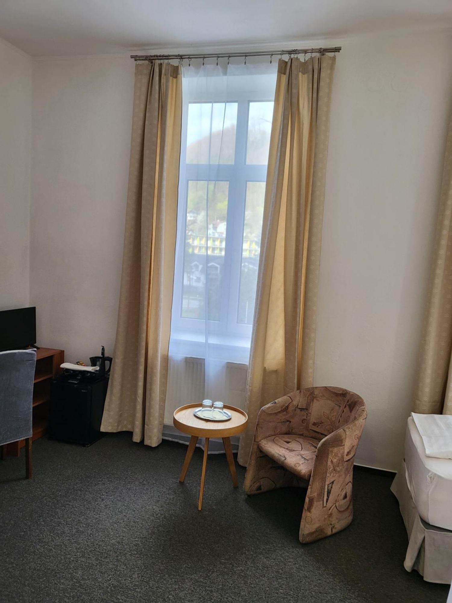 Hotel Margit Trenčianske Teplice Extérieur photo