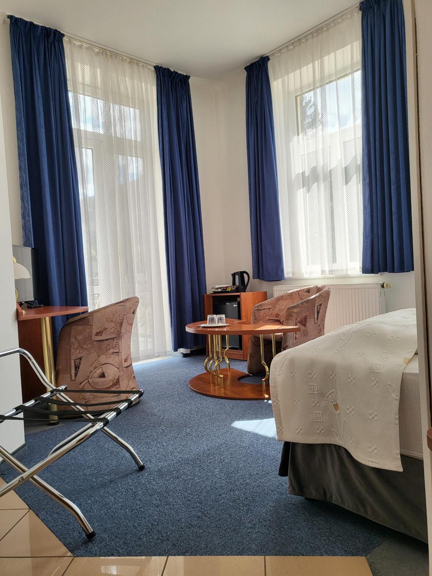 Hotel Margit Trenčianske Teplice Extérieur photo