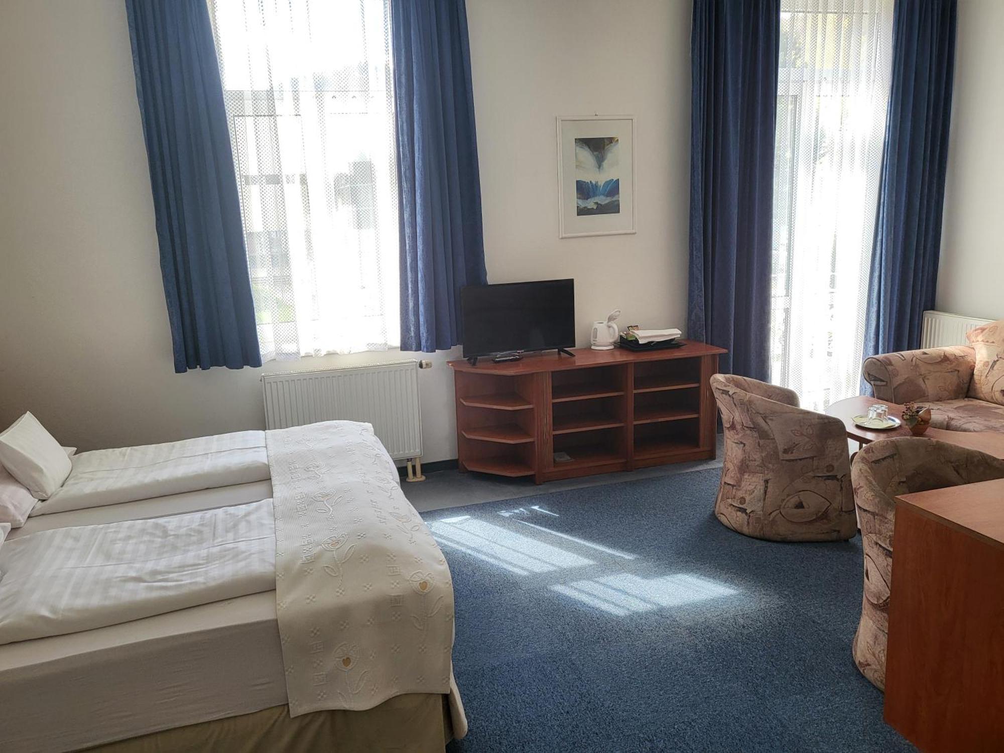 Hotel Margit Trenčianske Teplice Extérieur photo
