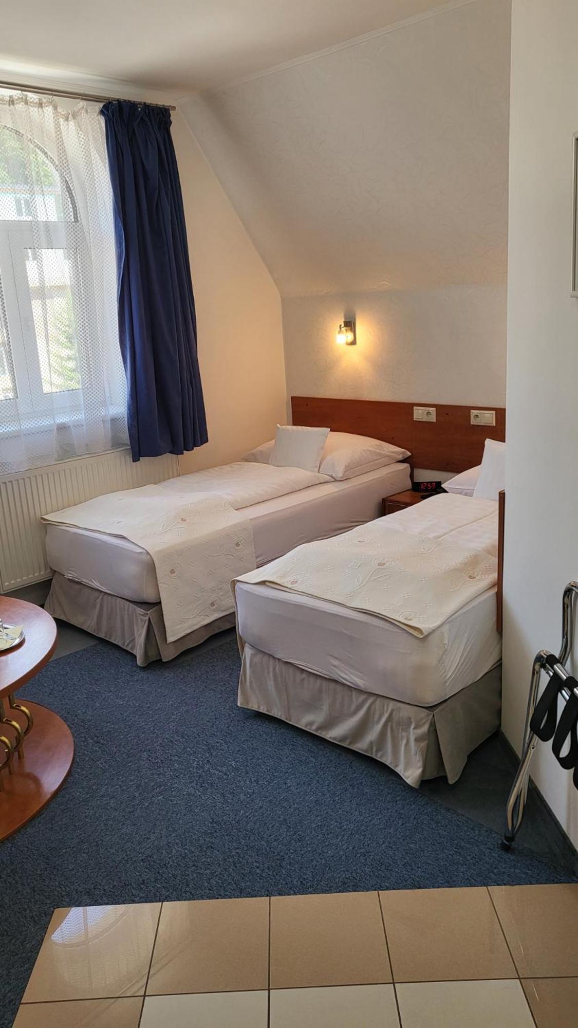 Hotel Margit Trenčianske Teplice Extérieur photo